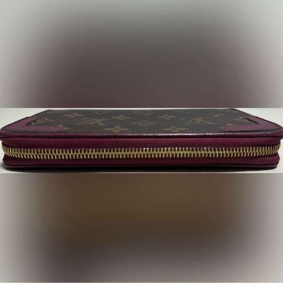 Louis Vuitton Retiro Zippy Wallet Monogram Canvas - Picture 3 of 9